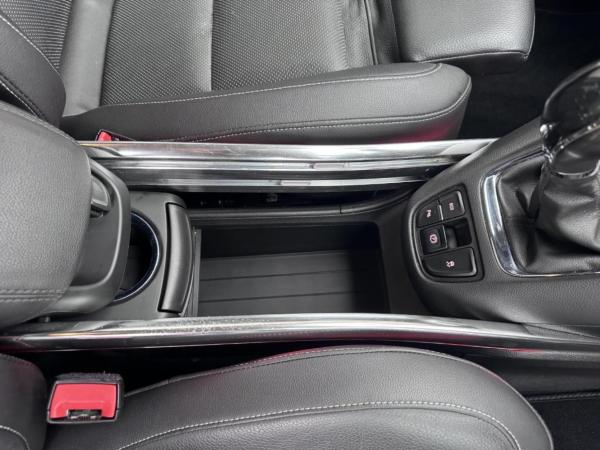 Vauxhall Zafira Tourer 2.0 CDTi Elite MPV 5dr Diesel Manual Euro 6 (s/s) (170 ps)
