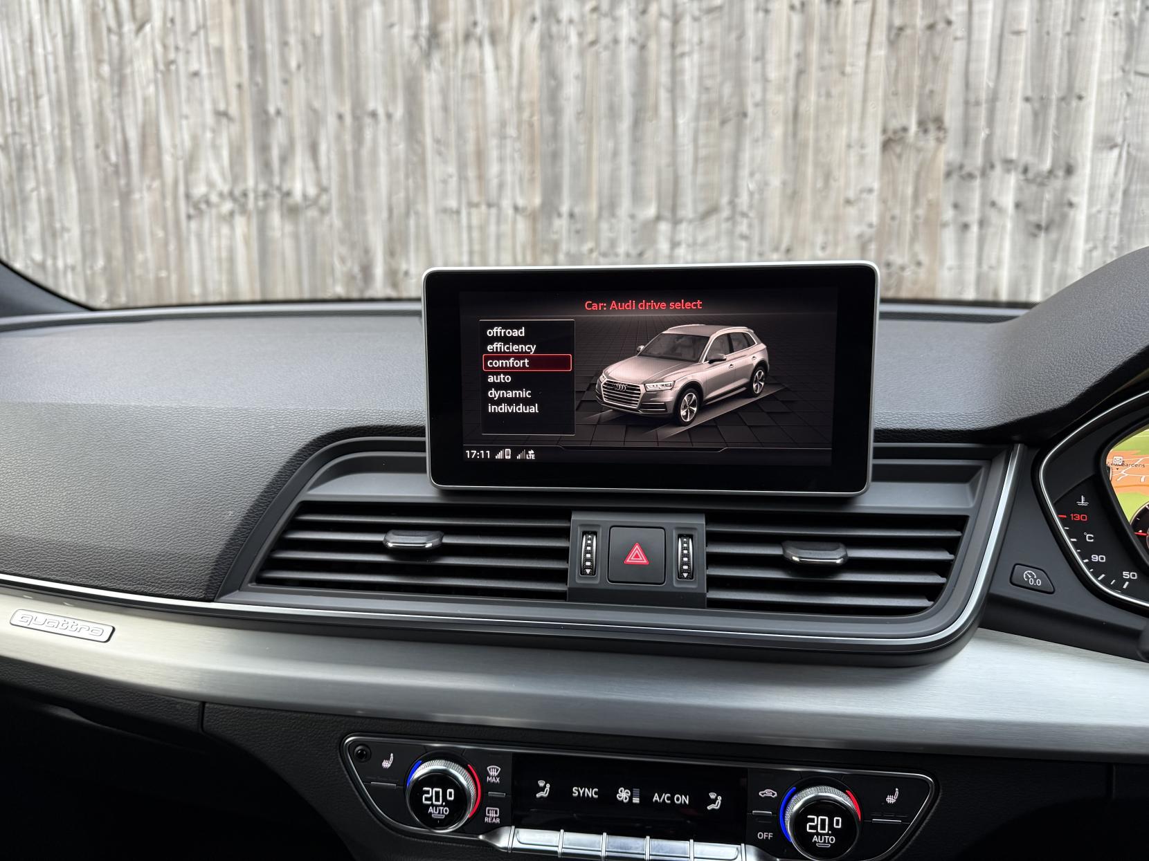 Audi Q5 2.0 TDI 40 S line SUV 5dr Diesel S Tronic quattro Euro 6 (s/s) (190 ps)