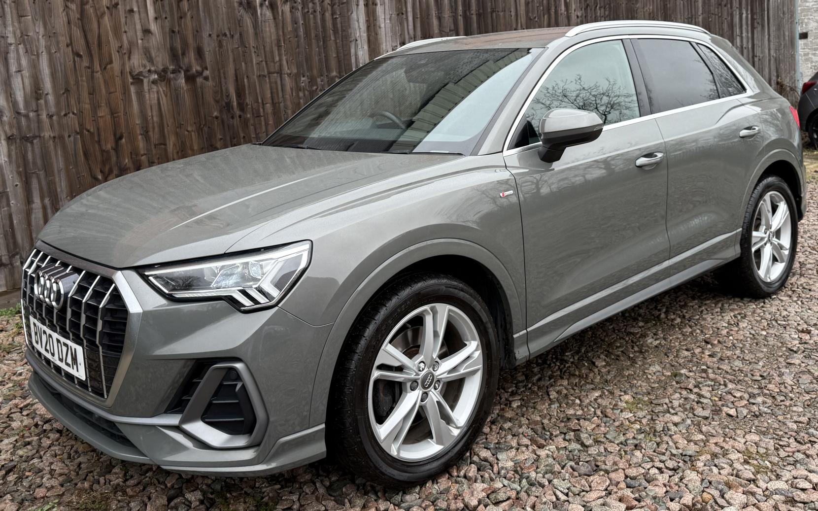 Audi Q3 2.0 TFSI 40 S line SUV 5dr Petrol S Tronic quattro Euro 6 (s/s) (190 ps)