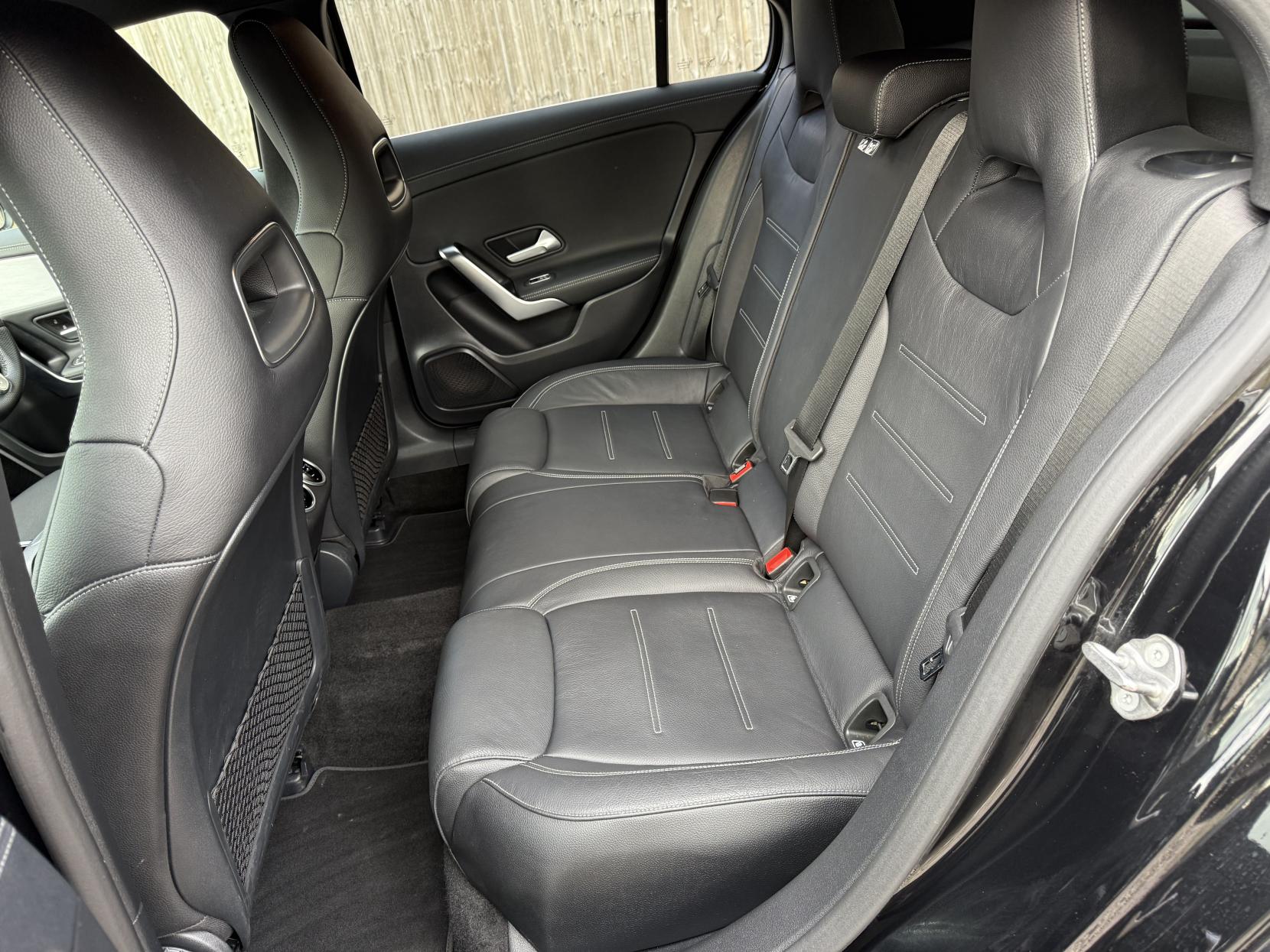 Mercedes-Benz A Class 2.0 A35 AMG (Executive) Hatchback 5dr Petrol SpdS DCT 4MATIC Euro 6 (s/s) (306 ps)