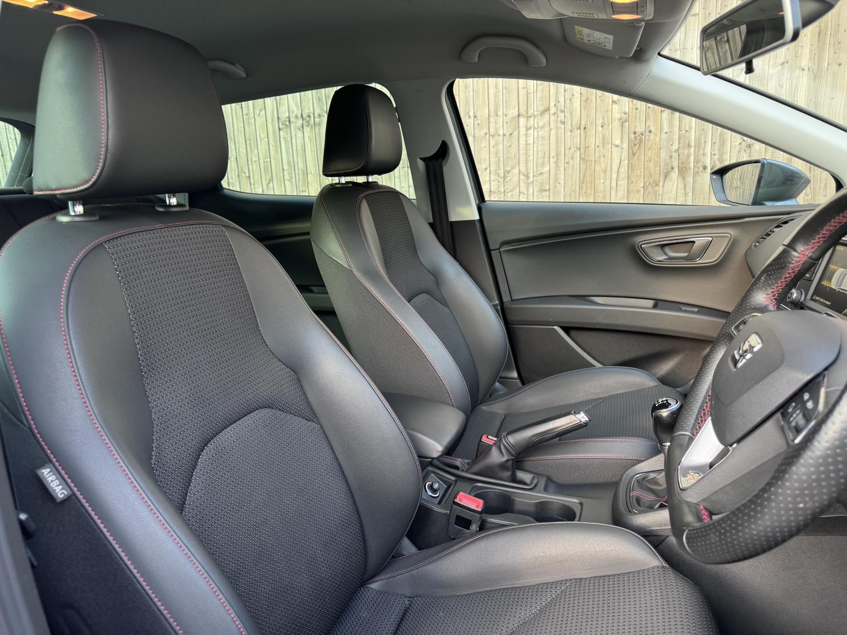 SEAT Leon 2.0 TDI FR Hatchback 5dr Diesel Manual Euro 6 (s/s) (150 ps)