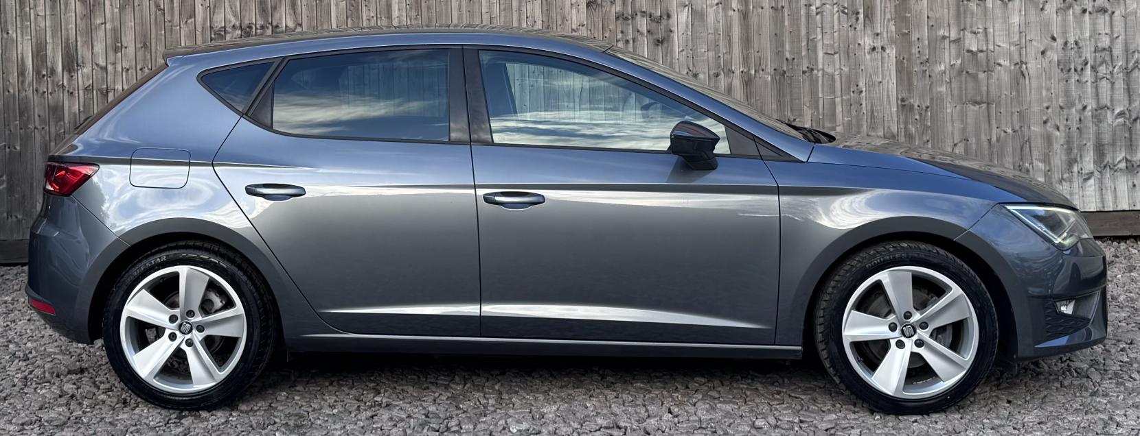 SEAT Leon 2.0 TDI FR Hatchback 5dr Diesel Manual Euro 6 (s/s) (150 ps)
