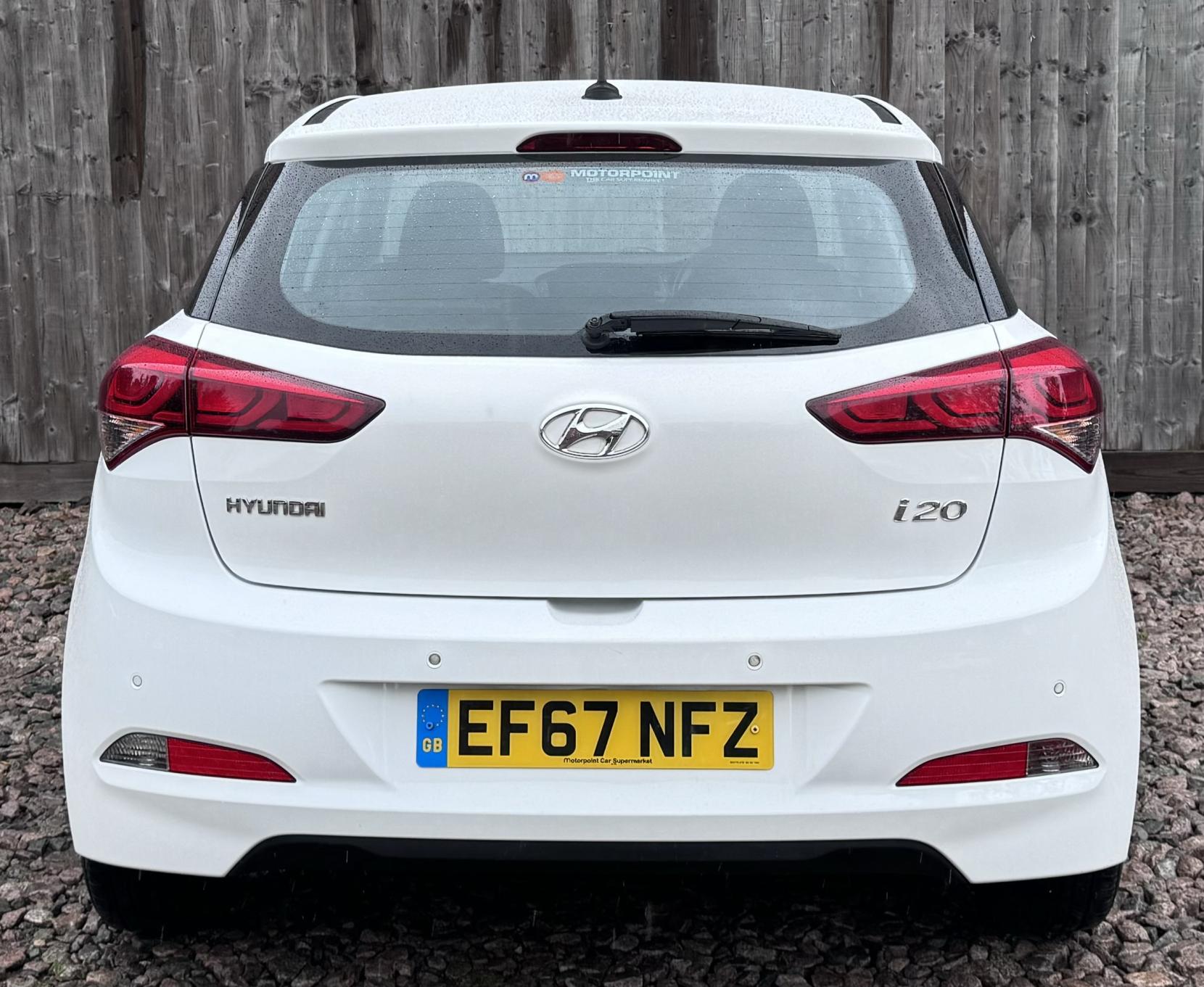 Hyundai i20 1.2 SE Hatchback 5dr Petrol Manual Euro 6 (84 ps)
