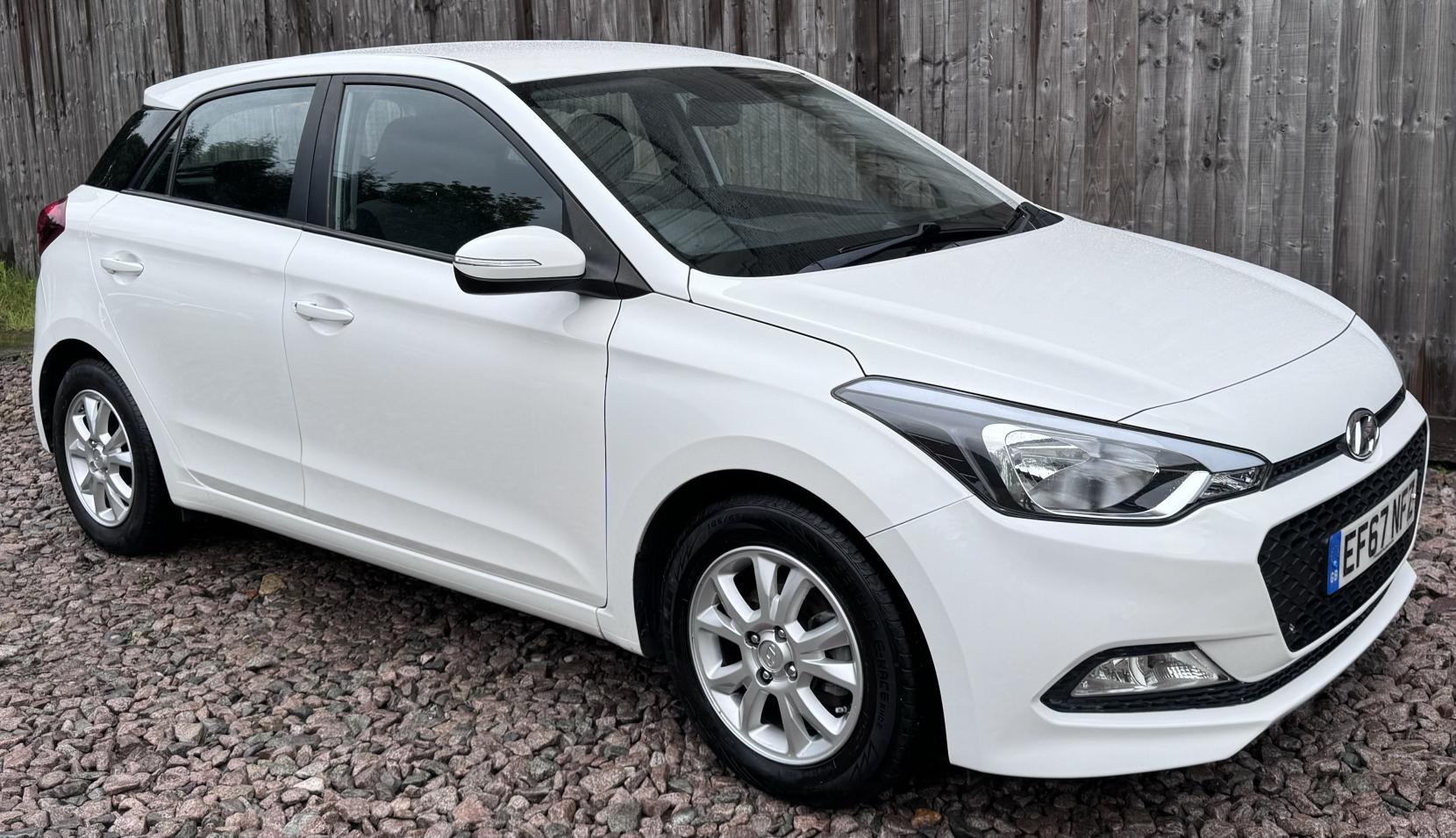 Hyundai i20 1.2 SE Hatchback 5dr Petrol Manual Euro 6 (84 ps)