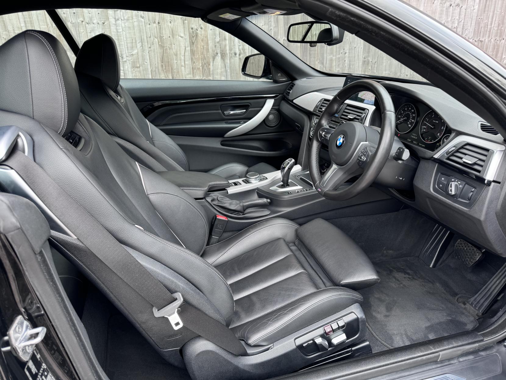 BMW 4 Series 3.0 435d M Sport Convertible 2dr Diesel Auto xDrive Euro 6 (s/s) (313 ps)