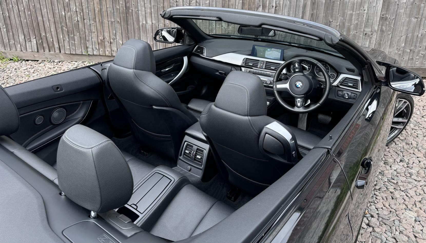 BMW 4 Series 3.0 435d M Sport Convertible 2dr Diesel Auto xDrive Euro 6 (s/s) (313 ps)