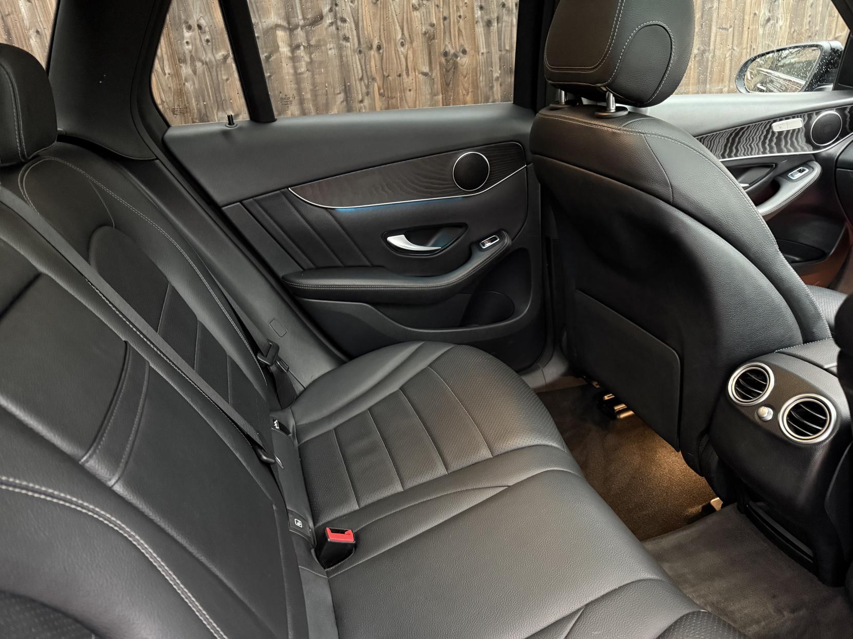 Mercedes-Benz GLC 2.0 GLC250 AMG Night Edition SUV 5dr Petrol G-Tronic+ 4MATIC Euro 6 (s/s) (211 ps)