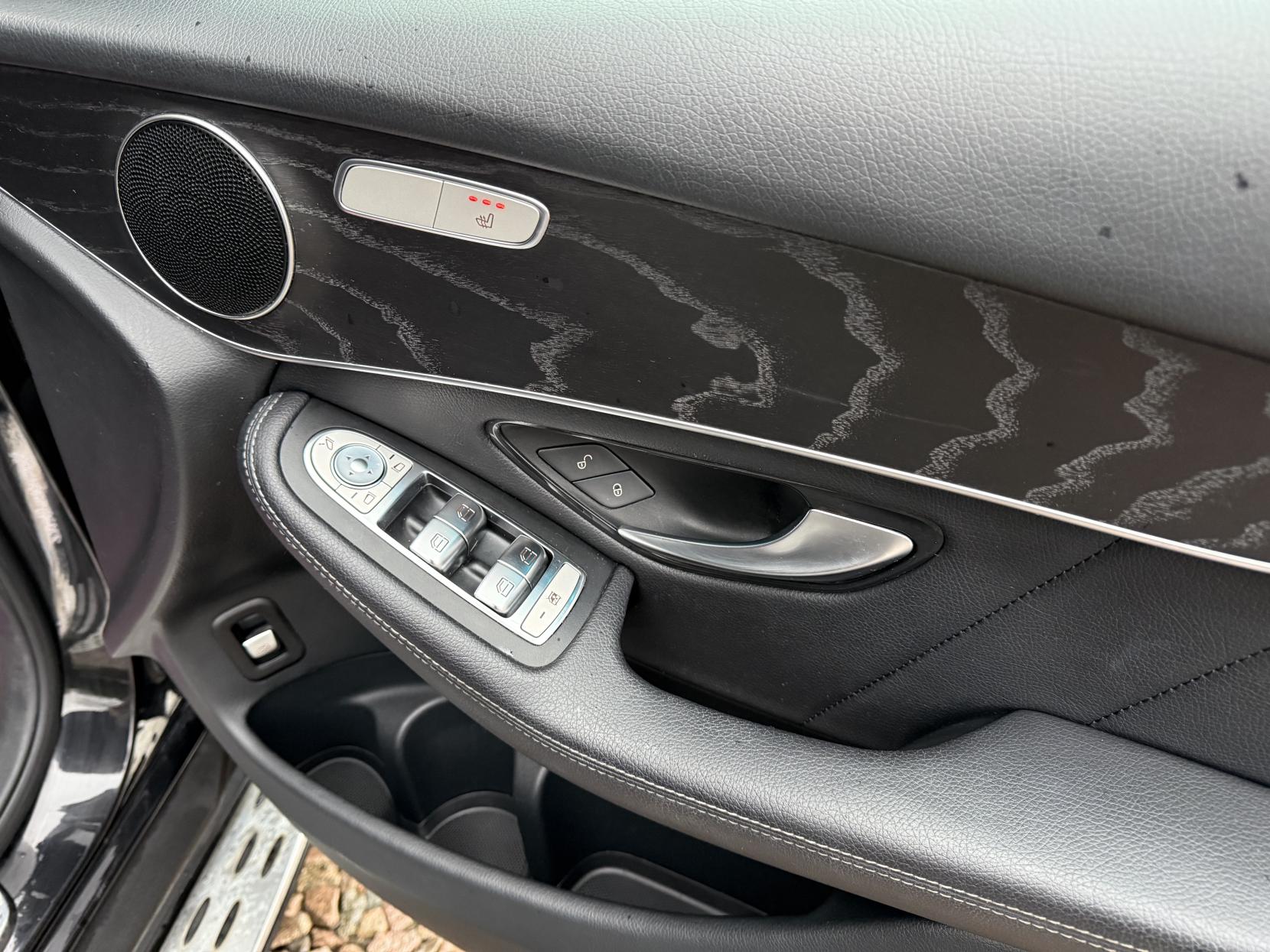 Mercedes-Benz GLC 2.0 GLC250 AMG Night Edition SUV 5dr Petrol G-Tronic+ 4MATIC Euro 6 (s/s) (211 ps)