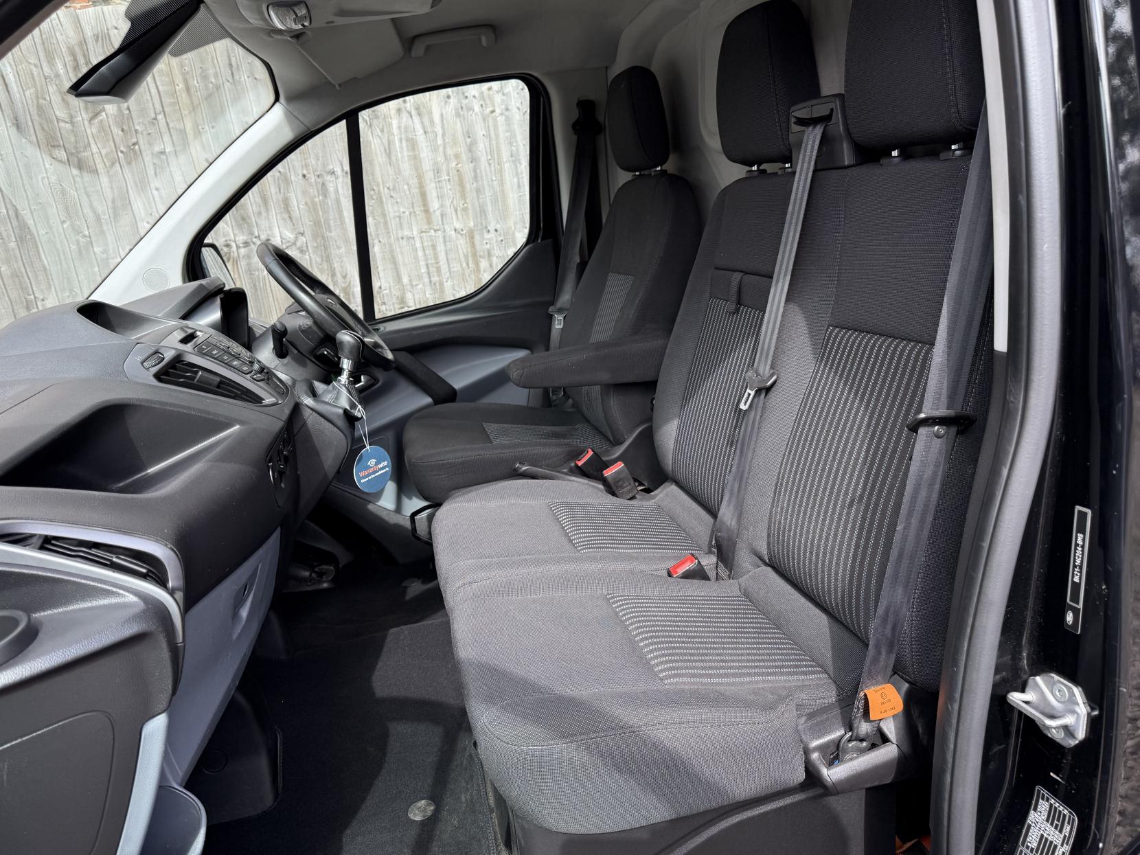 Ford Transit Custom 2.2 TDCi 270 Trend Panel Van 5dr Diesel Manual L1 H1 (186 g/km, 123 bhp)