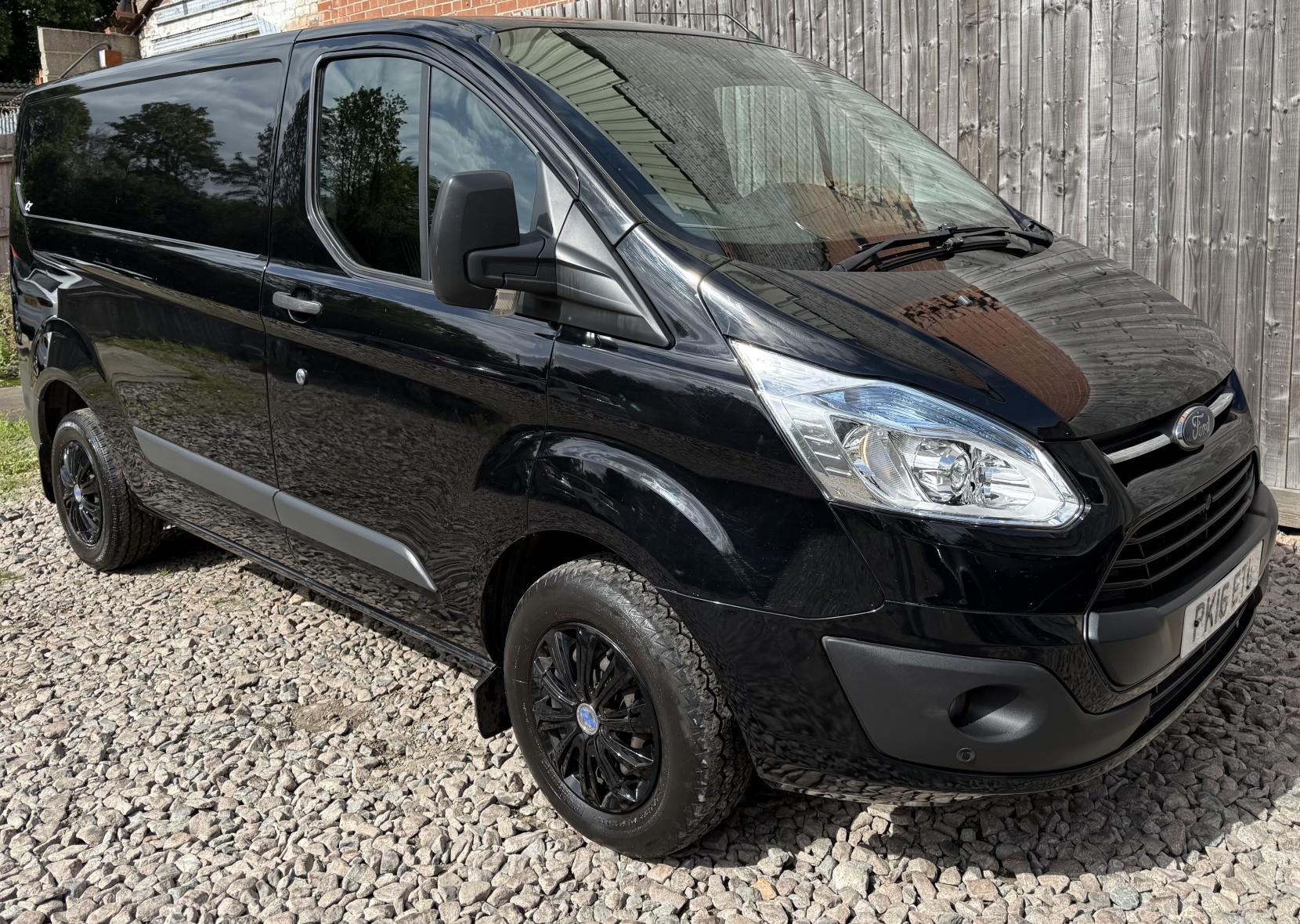 Ford Transit Custom 2.2 TDCi 270 Trend Panel Van 5dr Diesel Manual L1 H1 (186 g/km, 123 bhp)