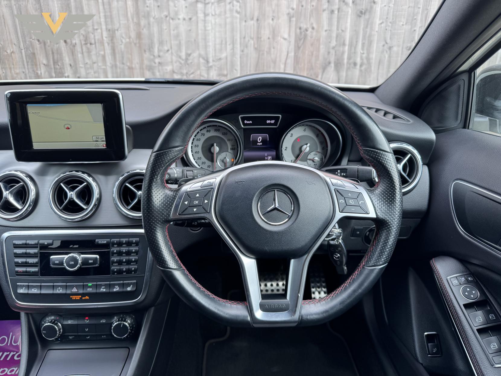 Mercedes-Benz GLA Class 2.1 GLA220 CDI AMG Line SUV 5dr Diesel 7G-DCT 4MATIC Euro 6 (s/s) (170 ps)