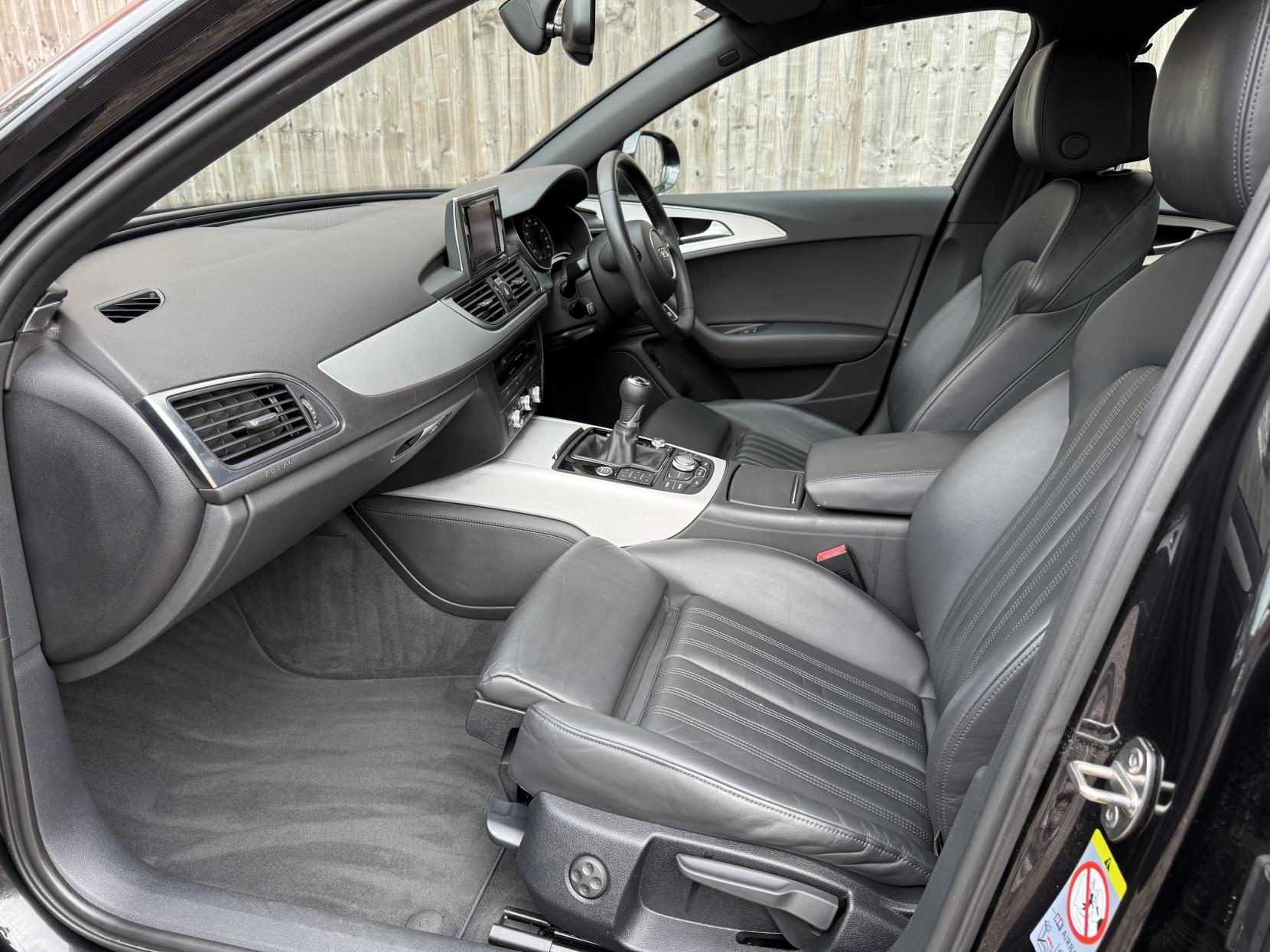 Audi A6 Saloon 2.0 TDI S line Saloon 4dr Diesel Manual Euro 5 (s/s) (177 ps)