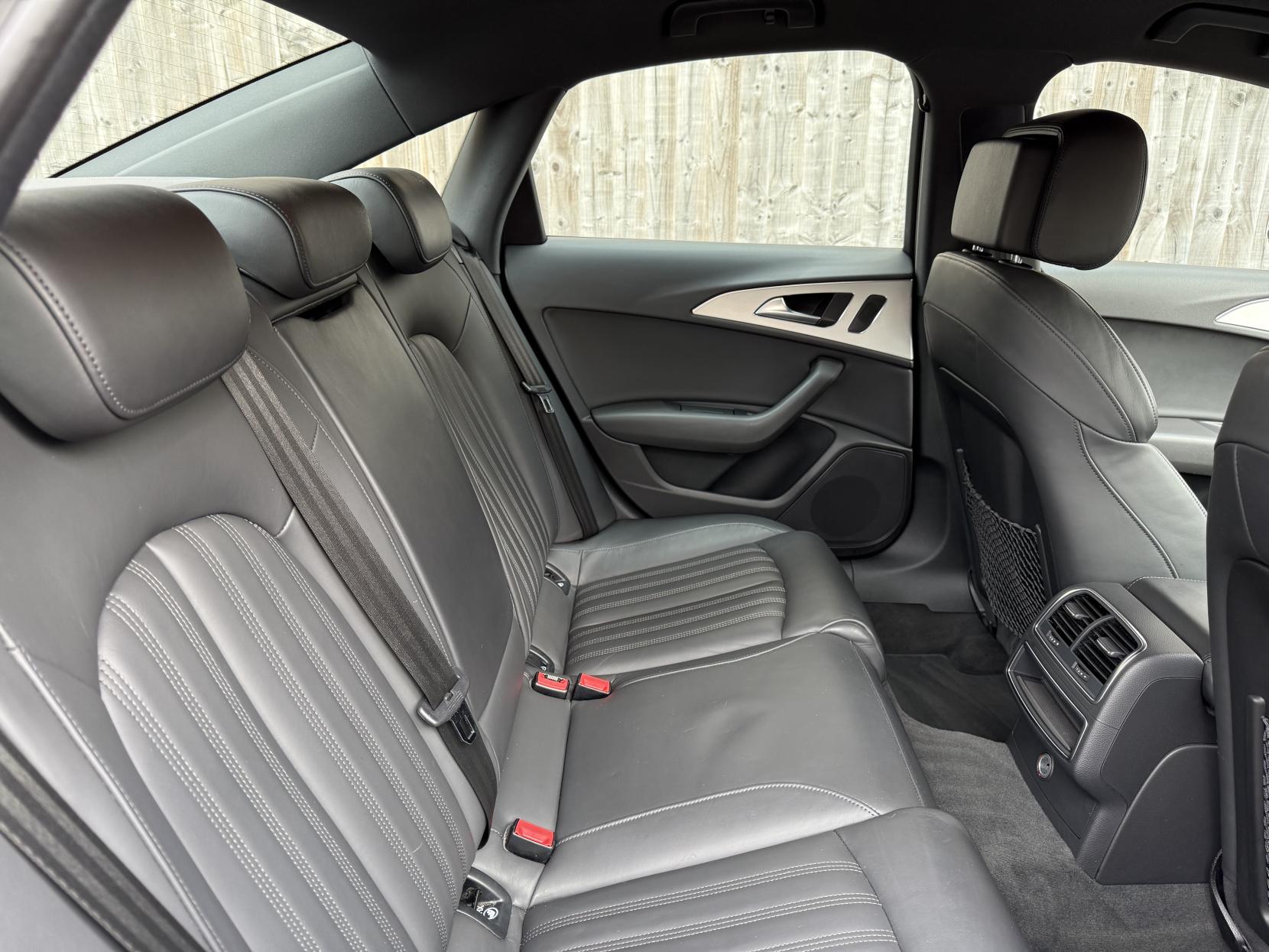 Audi A6 Saloon 2.0 TDI S line Saloon 4dr Diesel Manual Euro 5 (s/s) (177 ps)