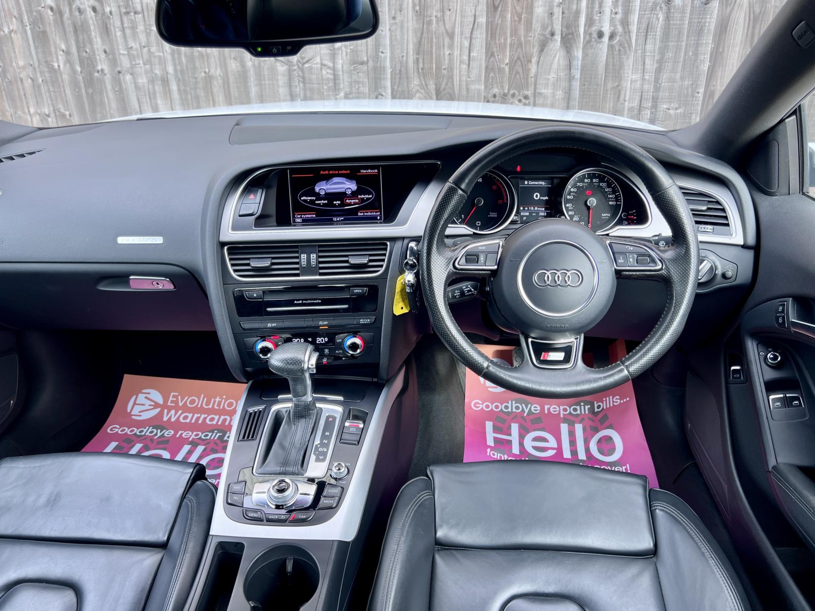 Audi A5 3.0 TDI V6 S line Coupe 2dr Diesel S Tronic quattro Euro 5 (s/s) (245 ps)