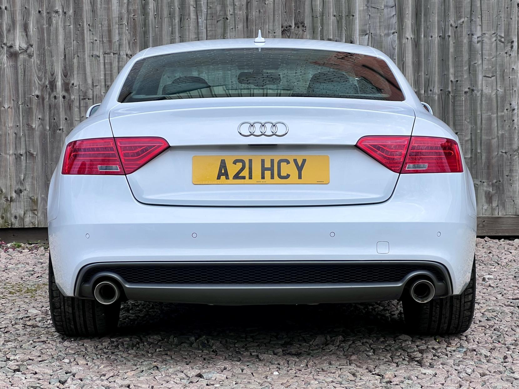 Audi A5 3.0 TDI V6 S line Coupe 2dr Diesel S Tronic quattro Euro 5 (s/s) (245 ps)