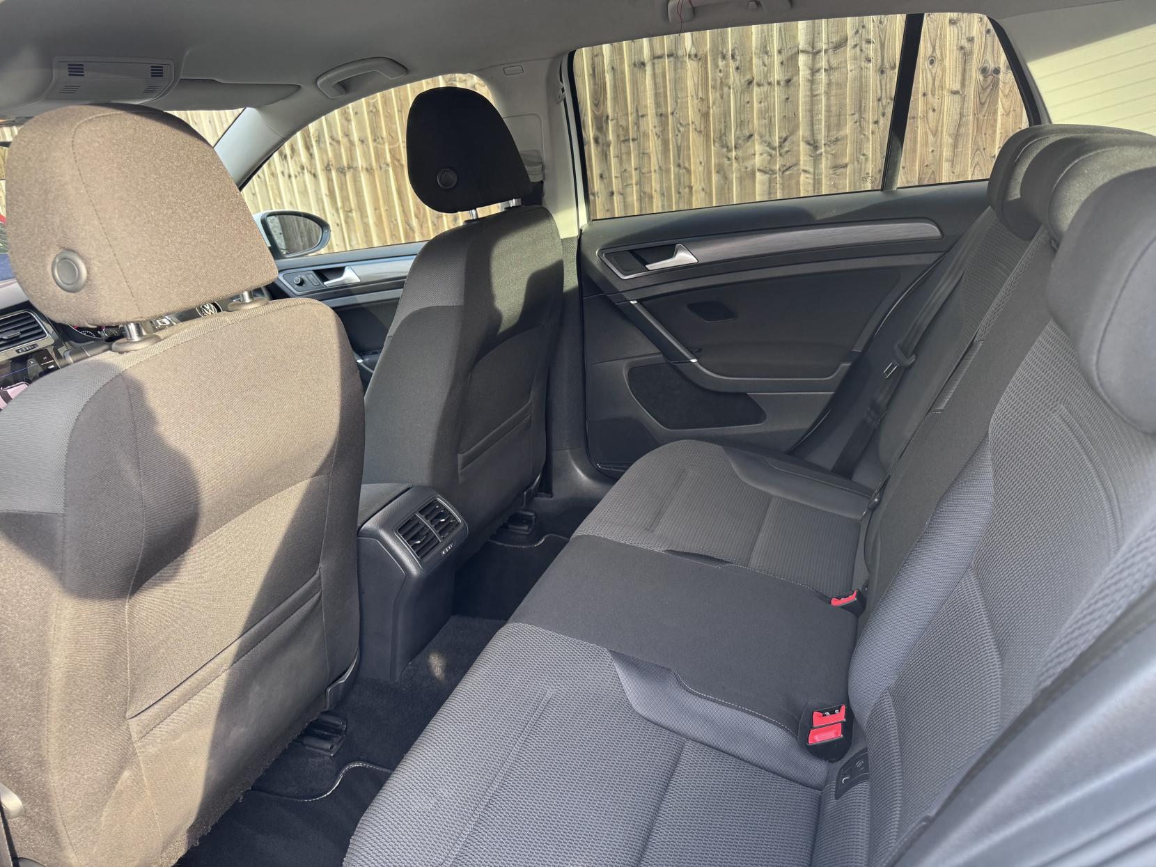 Volkswagen Golf 1.0 TSI SE Hatchback 5dr Petrol Manual Euro 6 (s/s) (110 bhp)