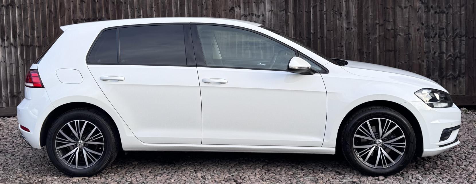 Volkswagen Golf 1.0 TSI SE Hatchback 5dr Petrol Manual Euro 6 (s/s) (110 bhp)
