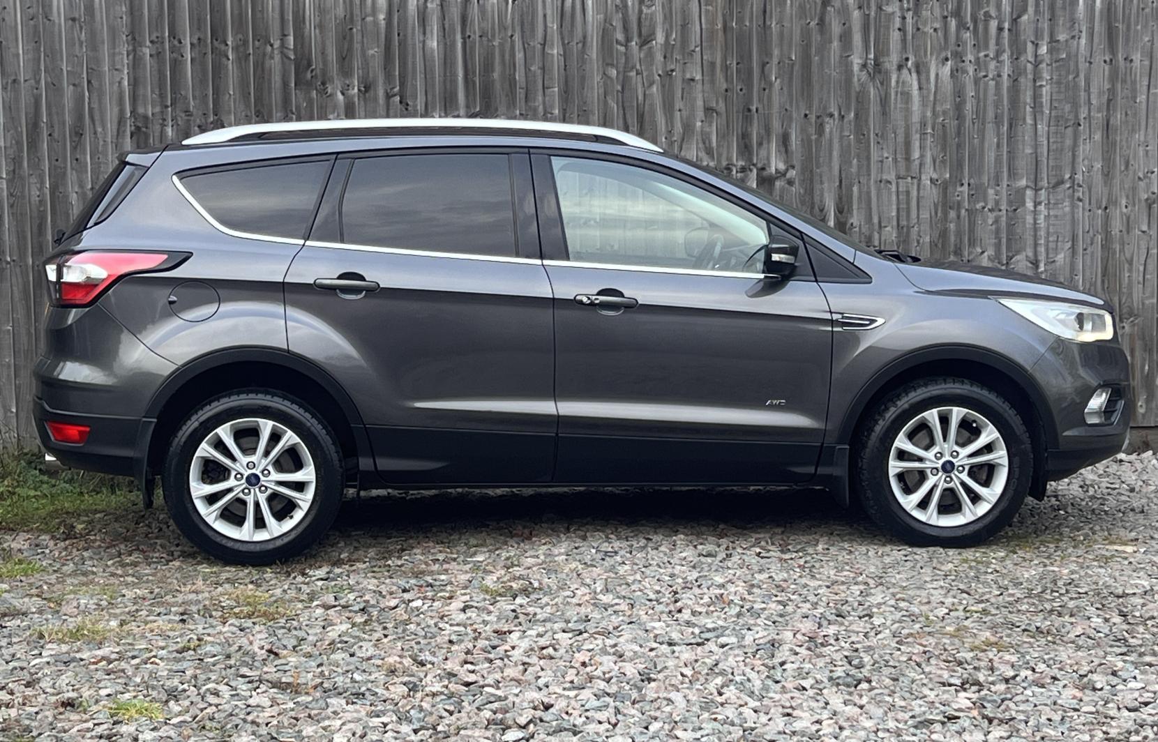 Ford Kuga 2.0 TDCi Titanium SUV 5dr Diesel Manual AWD Euro 6 (s/s) (180 ps)