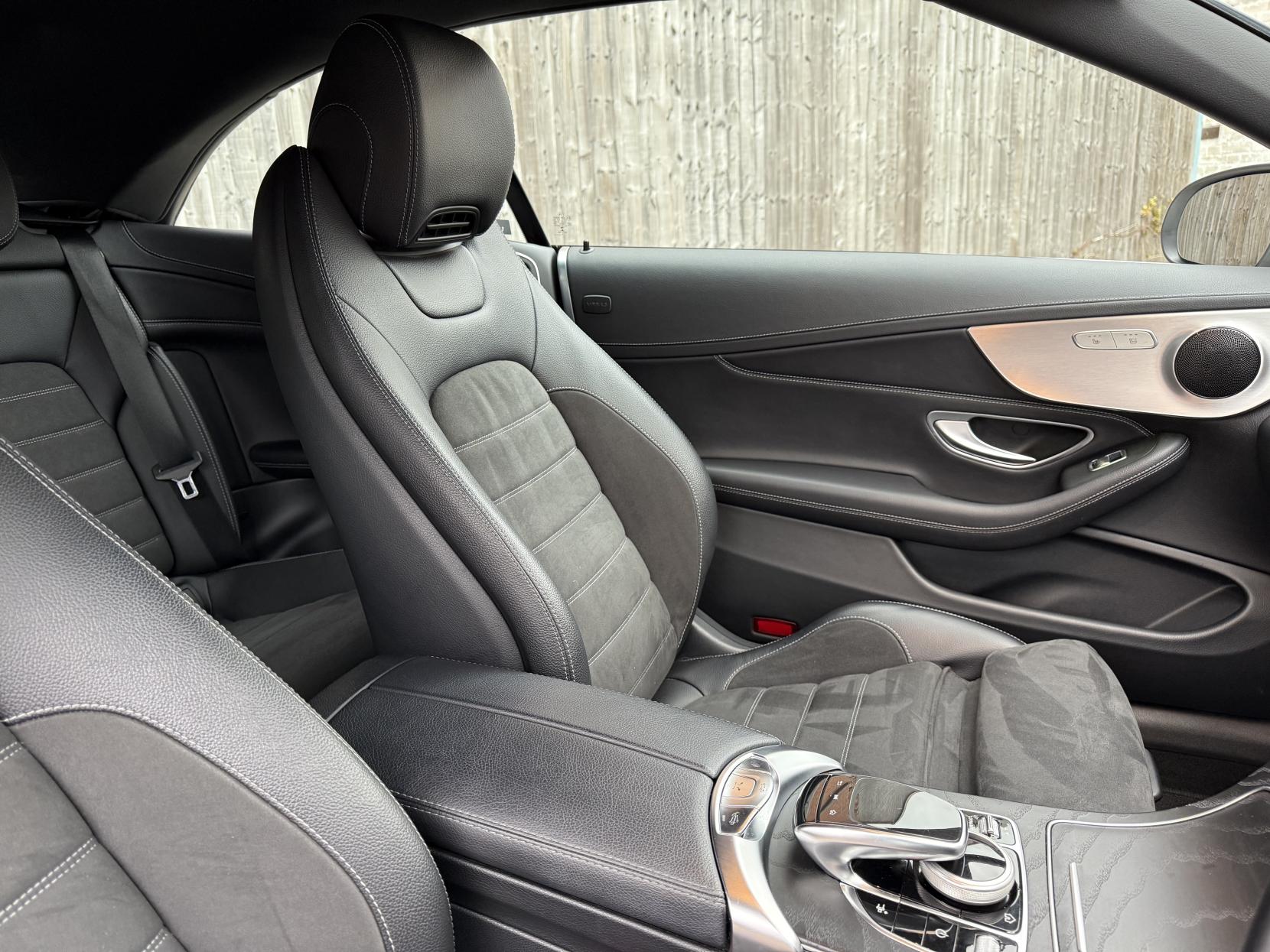 Mercedes-Benz C Class 1.5 C200 MHEV AMG Line (Premium) Cabriolet 2dr Petrol G-Tronic+ Euro 6 (s/s) (198 ps)