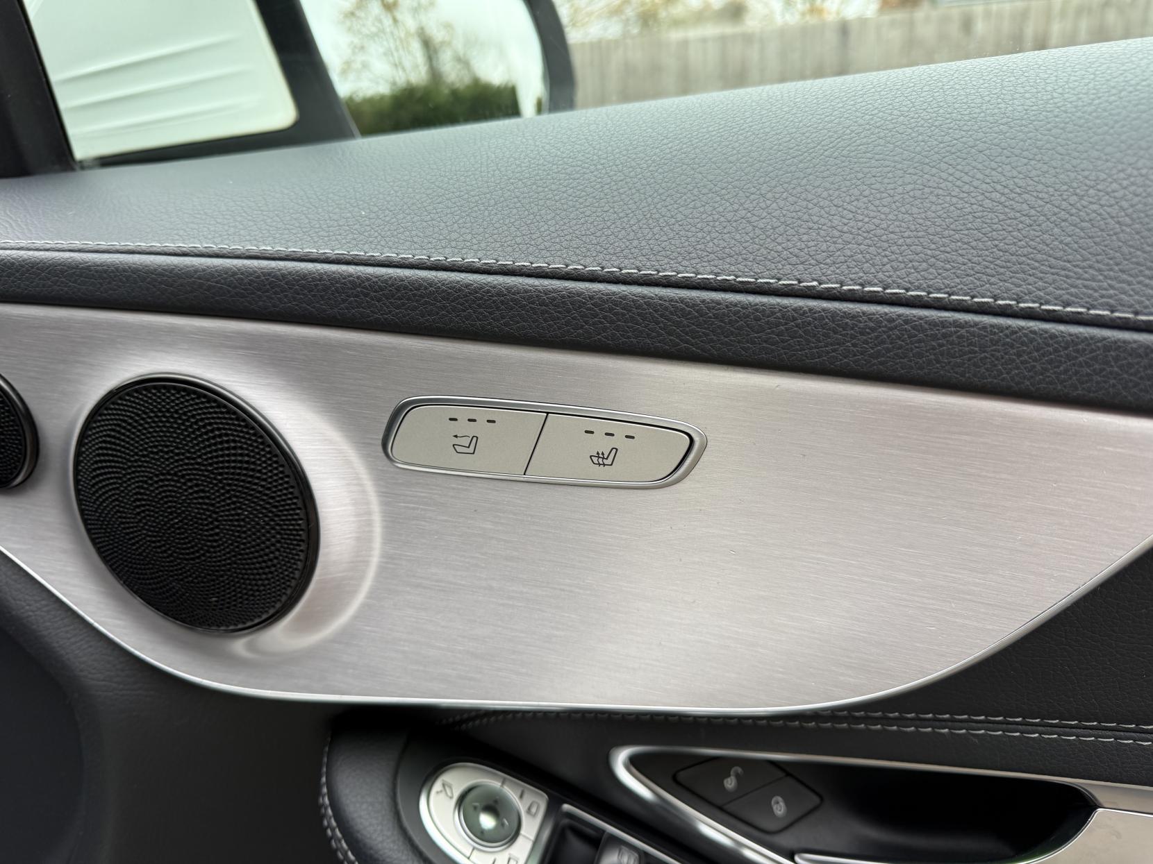 Mercedes-Benz C Class 1.5 C200 MHEV AMG Line (Premium) Cabriolet 2dr Petrol G-Tronic+ Euro 6 (s/s) (198 ps)