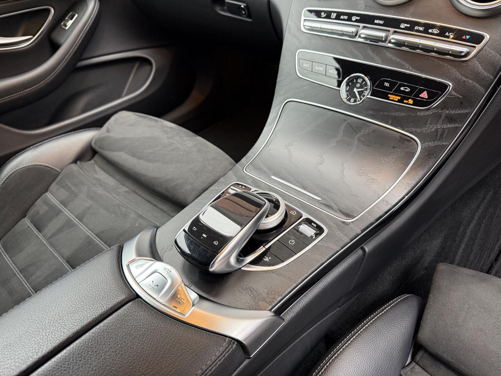 Mercedes-Benz C Class 1.5 C200 MHEV AMG Line (Premium) Cabriolet 2dr Petrol G-Tronic+ Euro 6 (s/s) (198 ps)