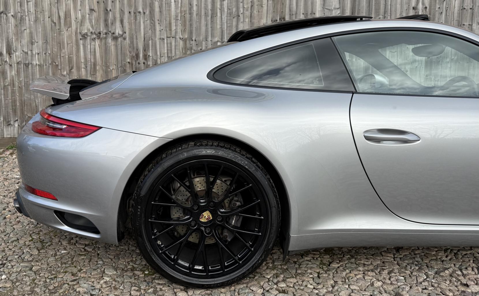 Porsche 911 3.0T 991 Carrera Coupe 2dr Petrol PDK Euro 6 (s/s) (370 ps)