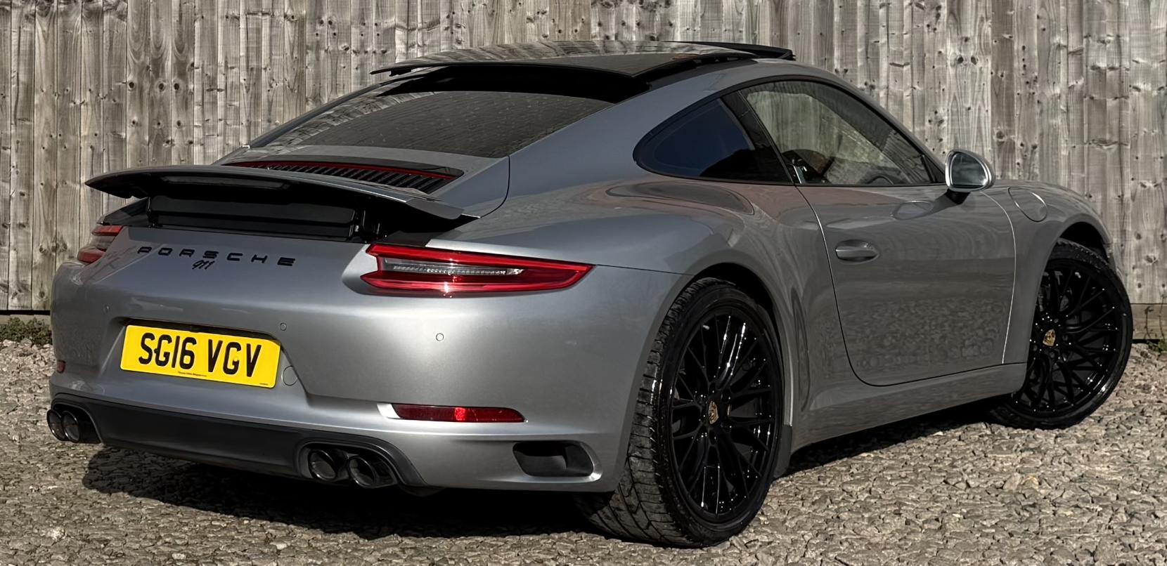 Porsche 911 3.0T 991 Carrera Coupe 2dr Petrol PDK Euro 6 (s/s) (370 ps)