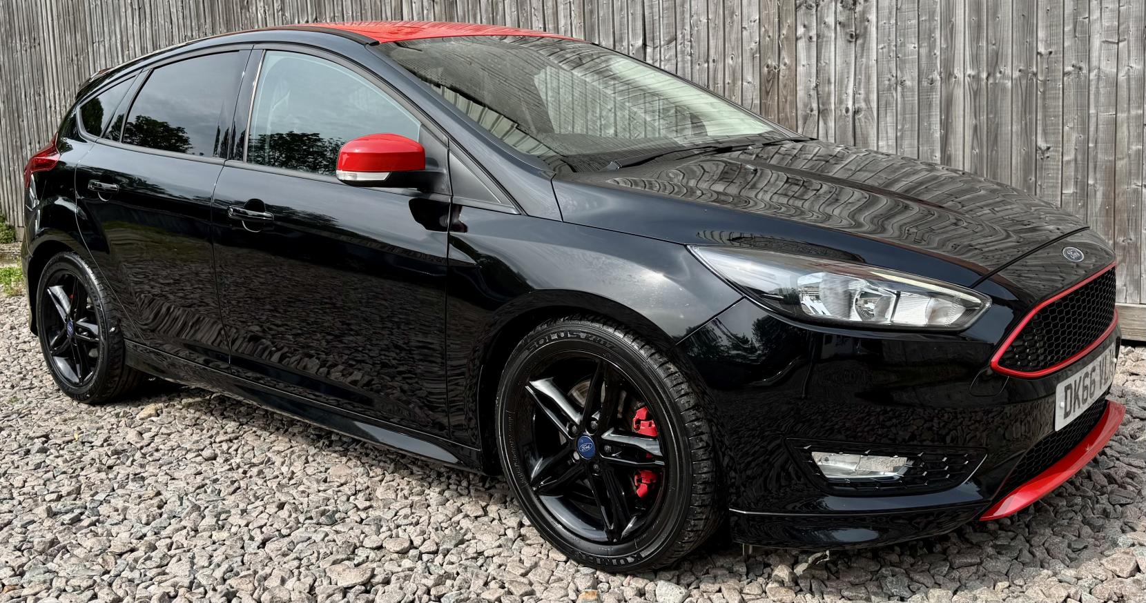 Ford Focus 2.0 TDCi Zetec S Black Edition Hatchback 5dr Diesel Manual Euro 6 (s/s) (150 ps)