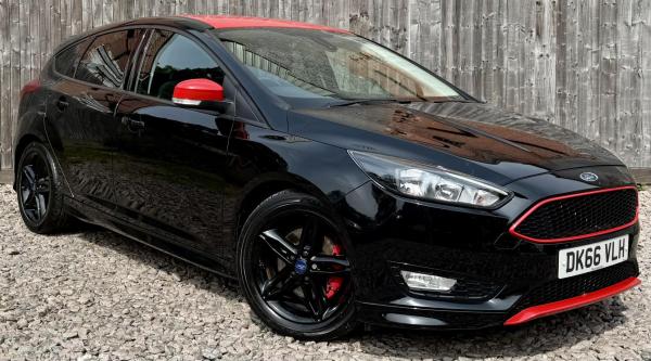 Ford Focus 2.0 TDCi Zetec S Black Edition Hatchback 5dr Diesel Manual Euro 6 (s/s) (150 ps)