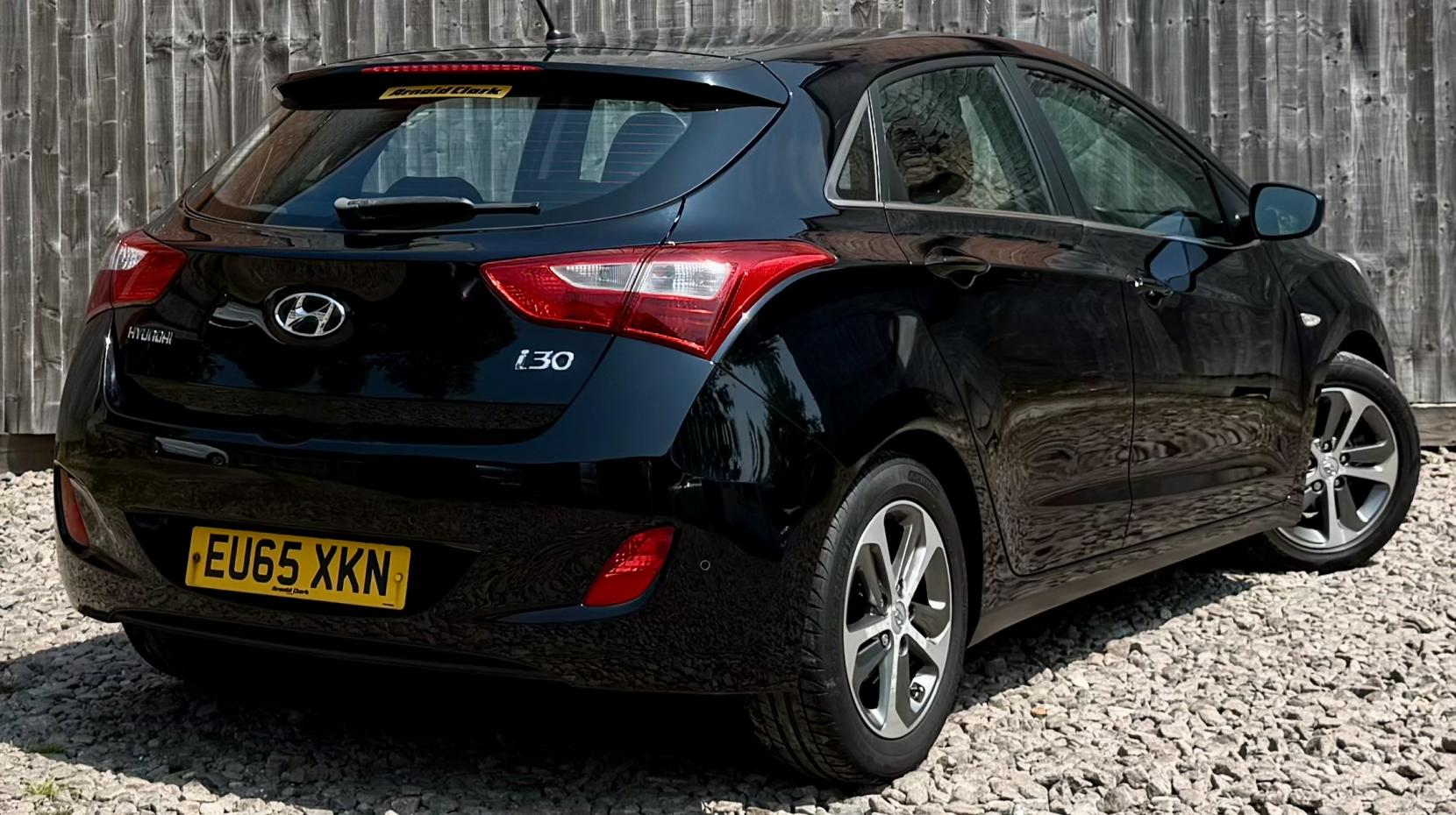 Hyundai i30 1.4 Blue Drive SE Hatchback 5dr Petrol Manual Euro 6 (s/s) (100 ps)