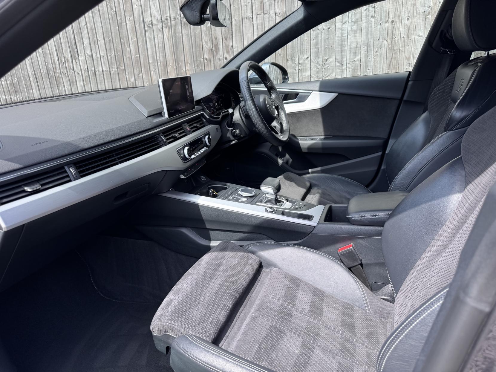 Audi A5 2.0 TDI 35 S line Sportback 5dr Diesel S Tronic Euro 6 (s/s) (150 ps)