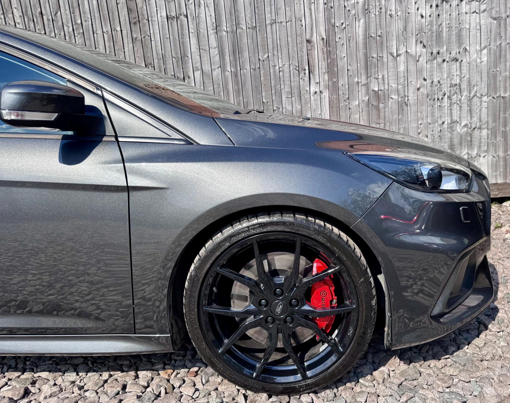 Ford Focus 2.3T EcoBoost RS Hatchback 5dr Petrol Manual AWD Euro 6 (s/s) (350 ps)