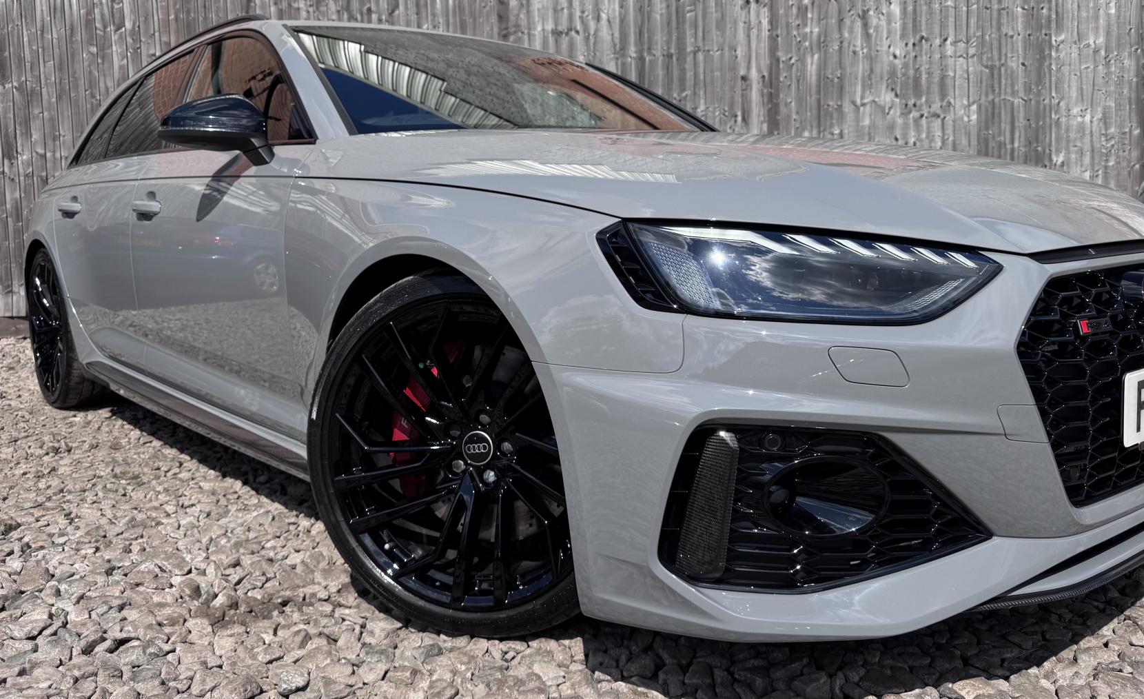 Audi RS4 Avant 2.9 TFSI V6 Carbon Black Estate 5dr Petrol Tiptronic quattro Euro 6 (s/s) (450 ps)