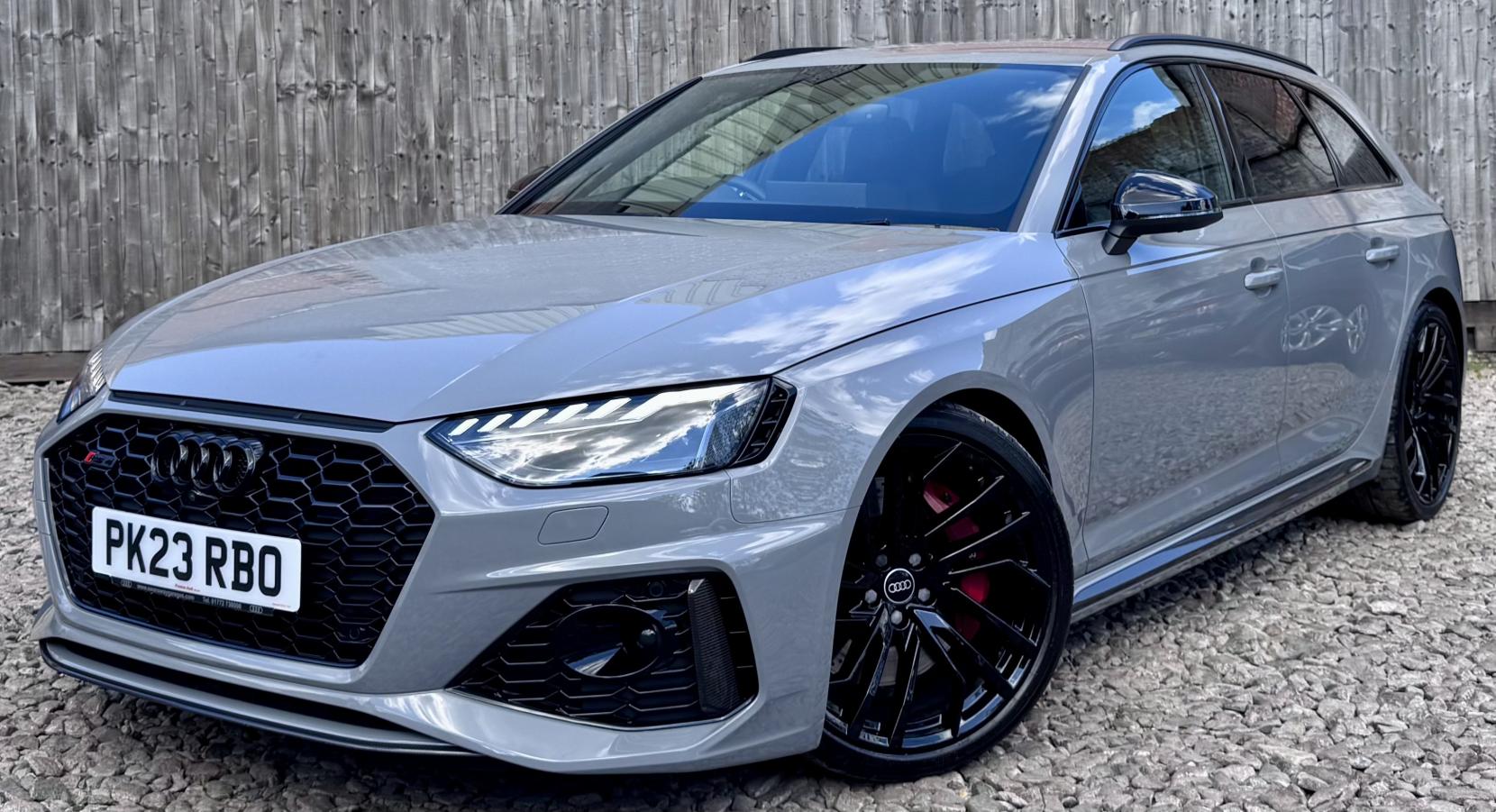 Audi RS4 Avant 2.9 TFSI V6 Carbon Black Estate 5dr Petrol Tiptronic quattro Euro 6 (s/s) (450 ps)