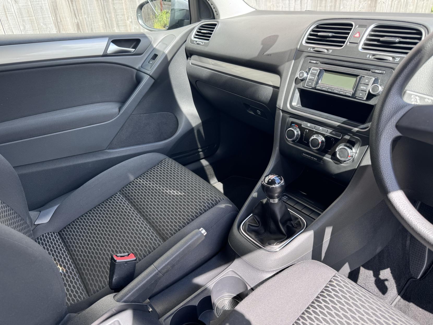 Volkswagen Golf 1.6 TDI S Hatchback 3dr Diesel Manual Euro 5 (105 ps)