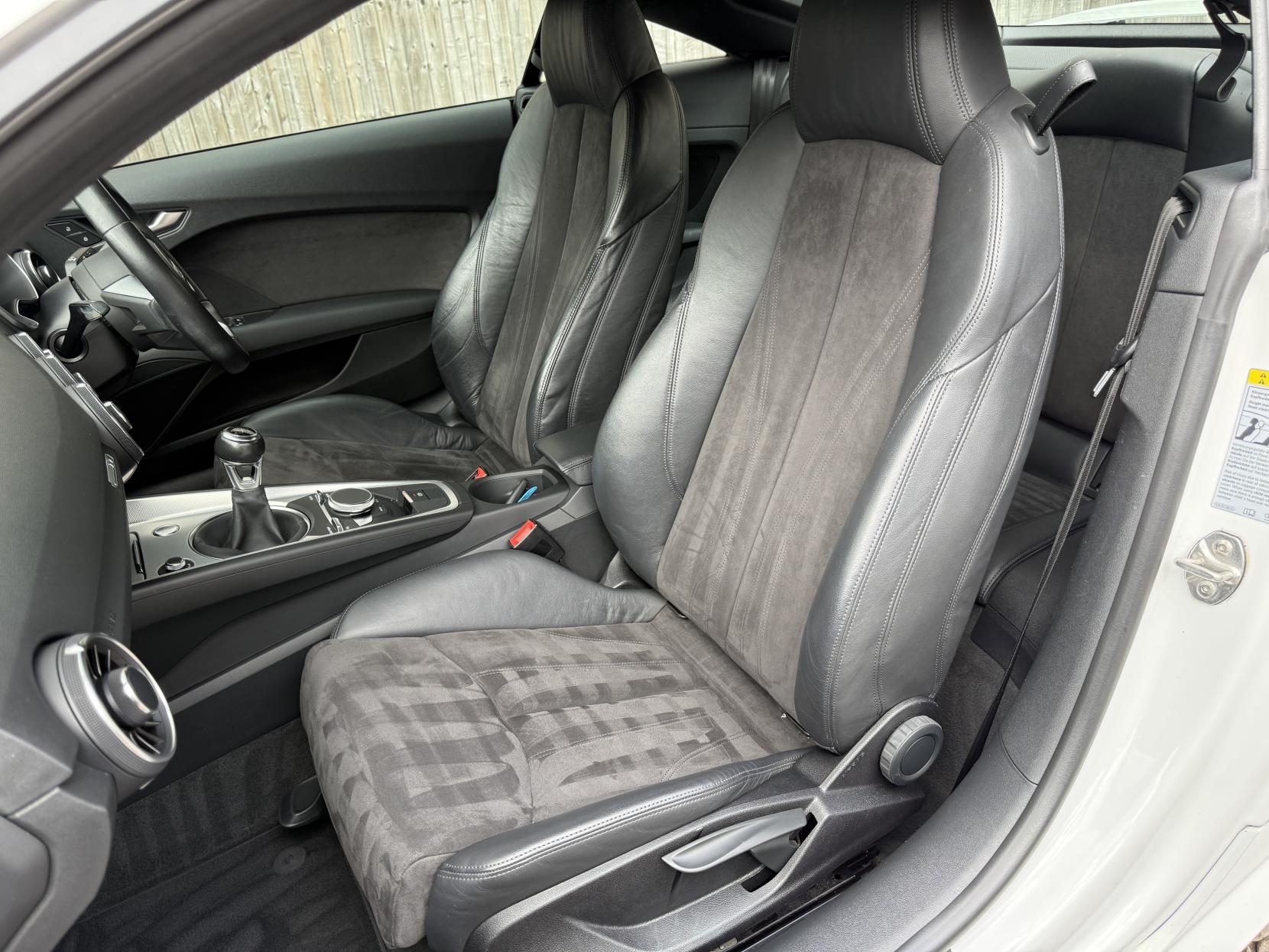 Audi TT 1.8 TFSI Sport Coupe 3dr Petrol Manual Euro 6 (s/s) (180 ps)