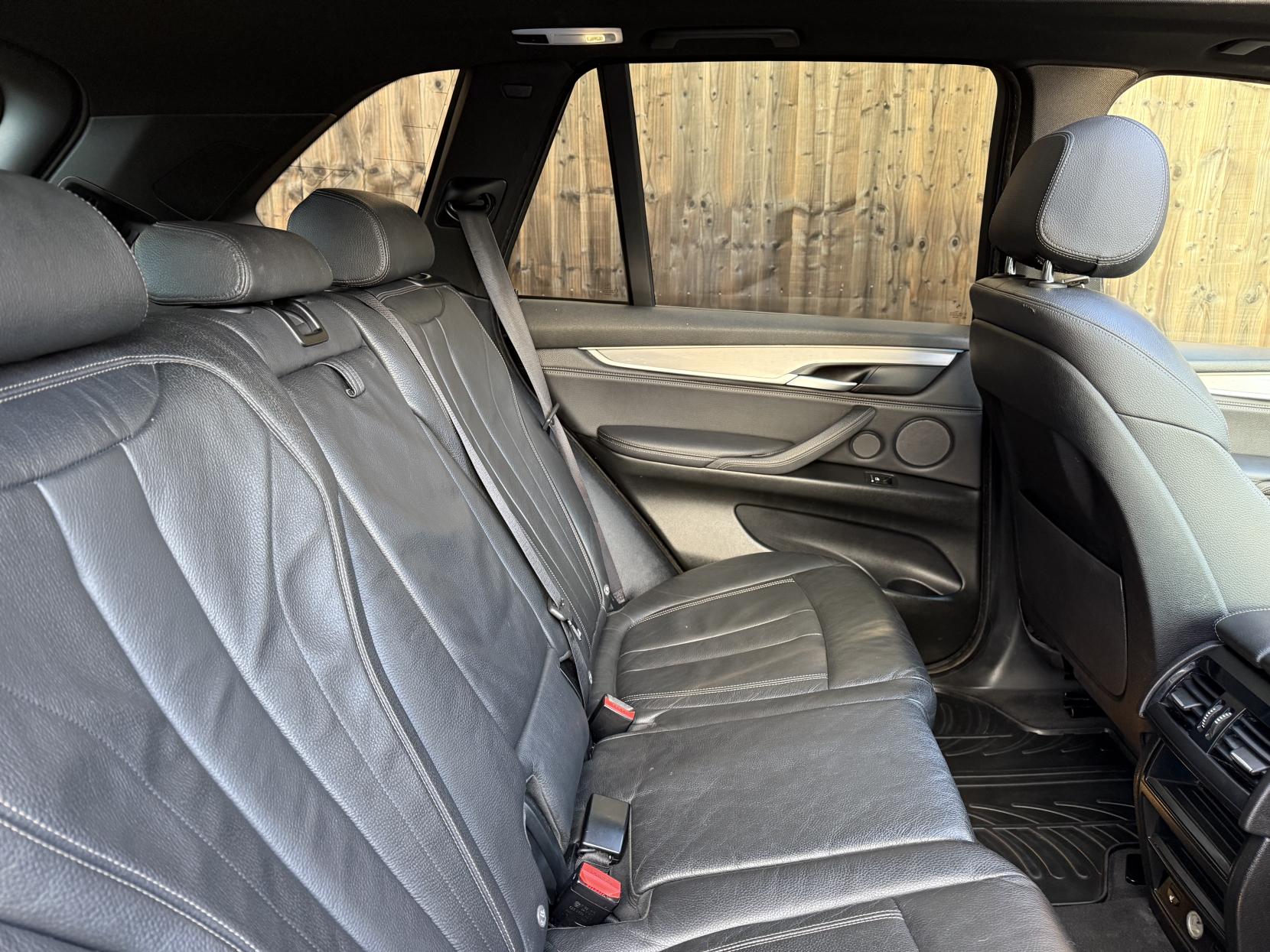 BMW X5 3.0 40d M Sport SUV 5dr Diesel Auto xDrive Euro 6 (s/s) (313 ps)