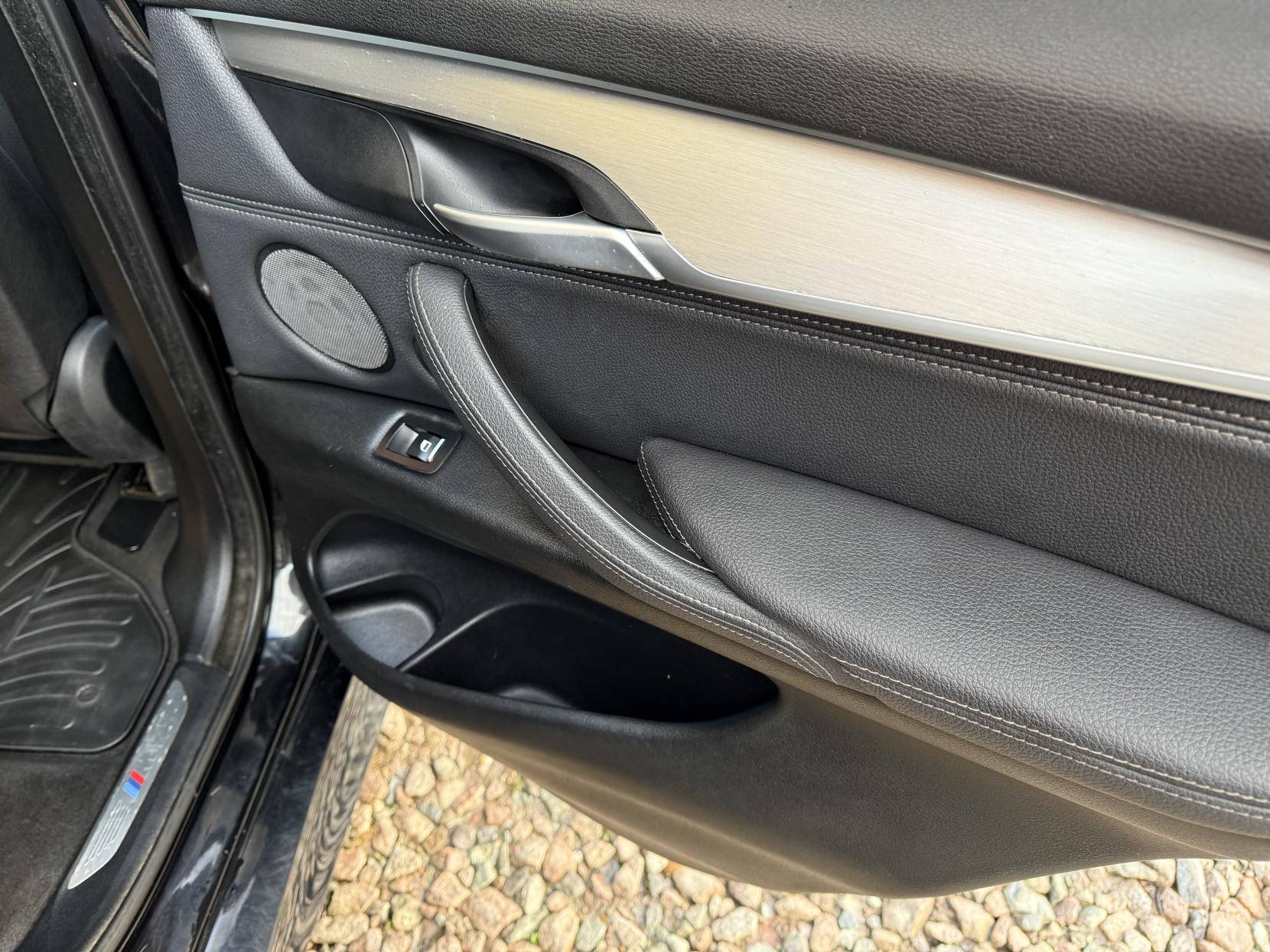 BMW X5 3.0 40d M Sport SUV 5dr Diesel Auto xDrive Euro 6 (s/s) (313 ps)