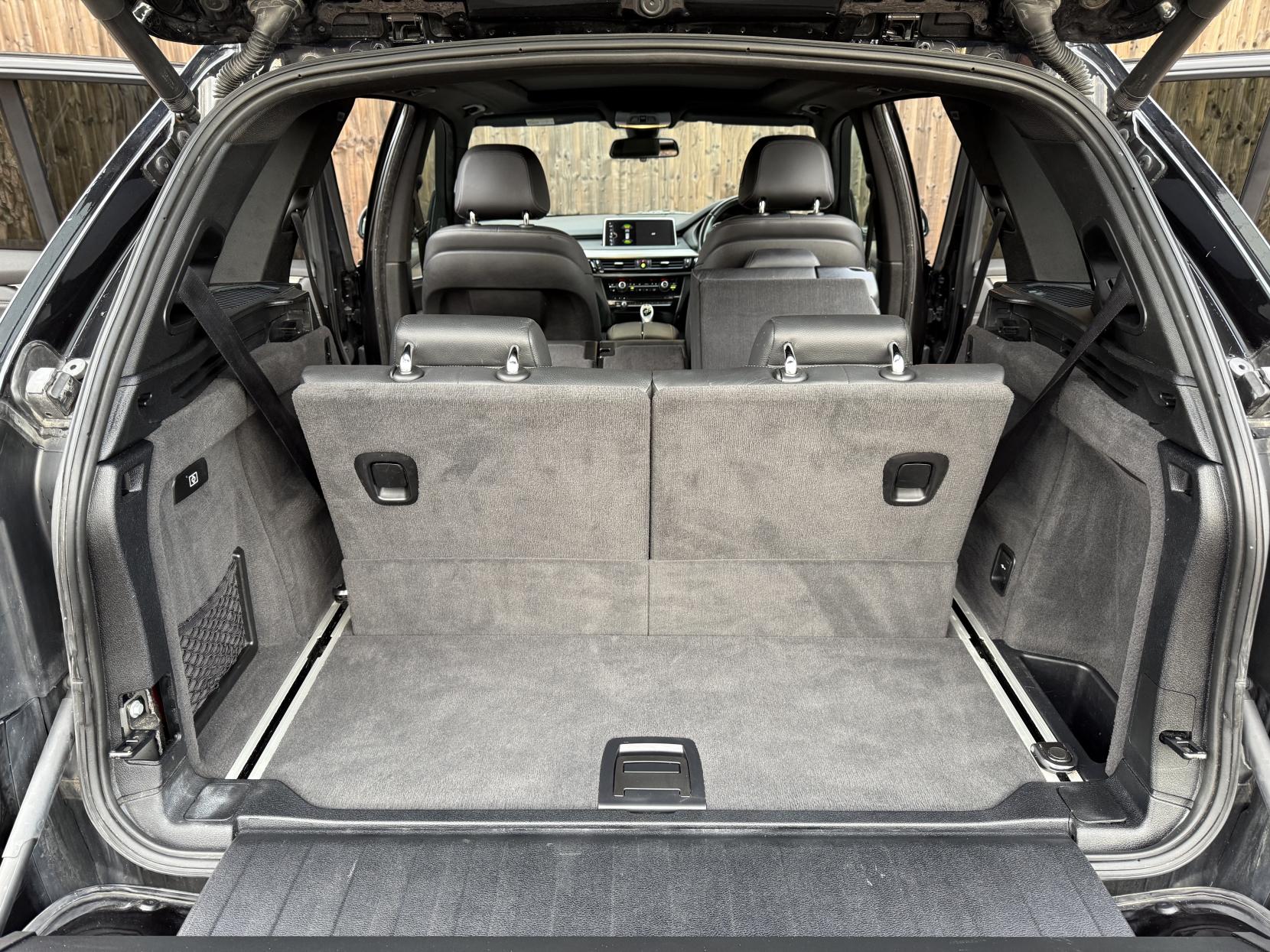 BMW X5 3.0 40d M Sport SUV 5dr Diesel Auto xDrive Euro 6 (s/s) (313 ps)