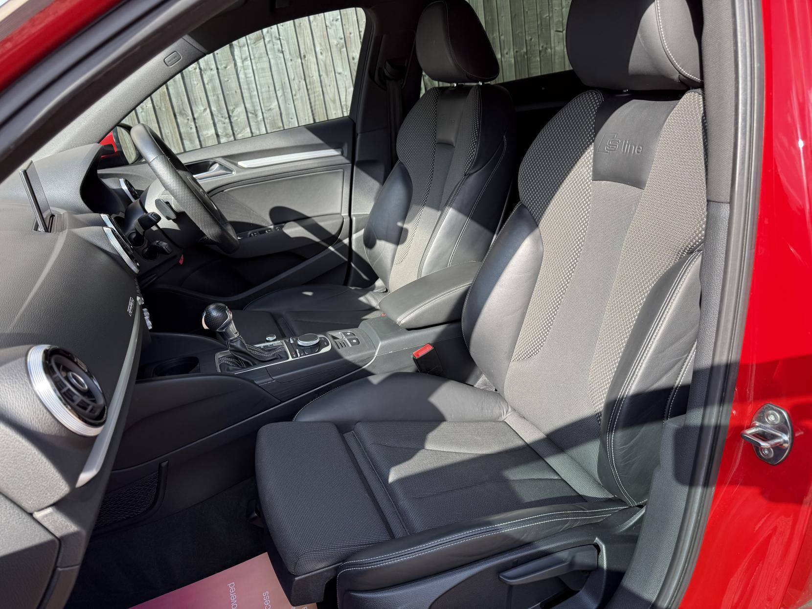 Audi A3 2.0 TDI S line Sportback 5dr Diesel S Tronic quattro Euro 6 (s/s) (184 ps)
