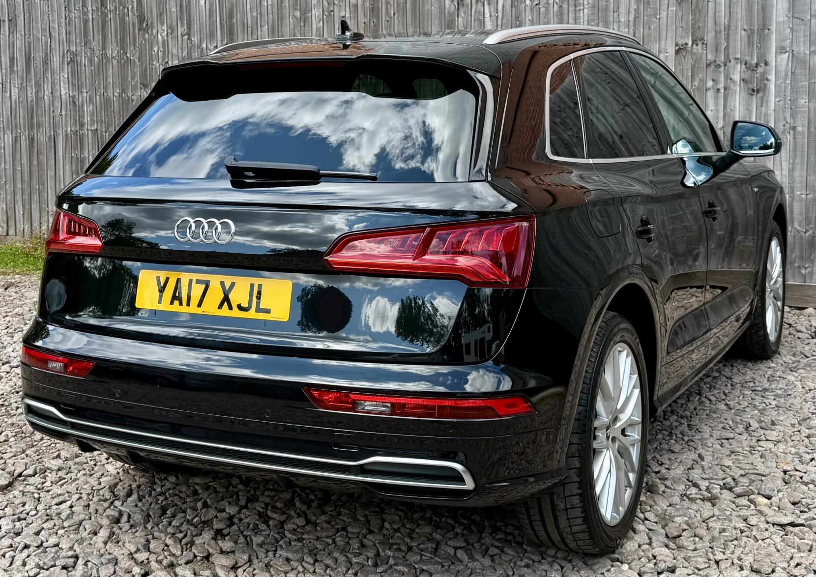 Audi Q5 2.0 TDI S line SUV 5dr Diesel S Tronic quattro Euro 6 (s/s) (190 ps)