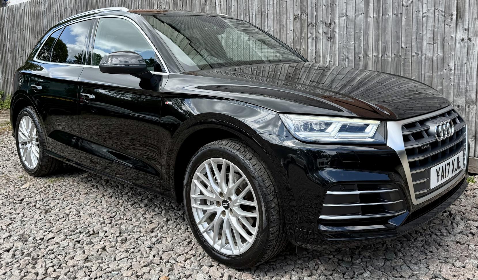 Audi Q5 2.0 TDI S line SUV 5dr Diesel S Tronic quattro Euro 6 (s/s) (190 ps)
